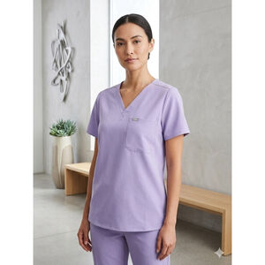 FIGS Casma Three-Pocket Scrub Top – Lavender Purple – Premium Comfort & Style